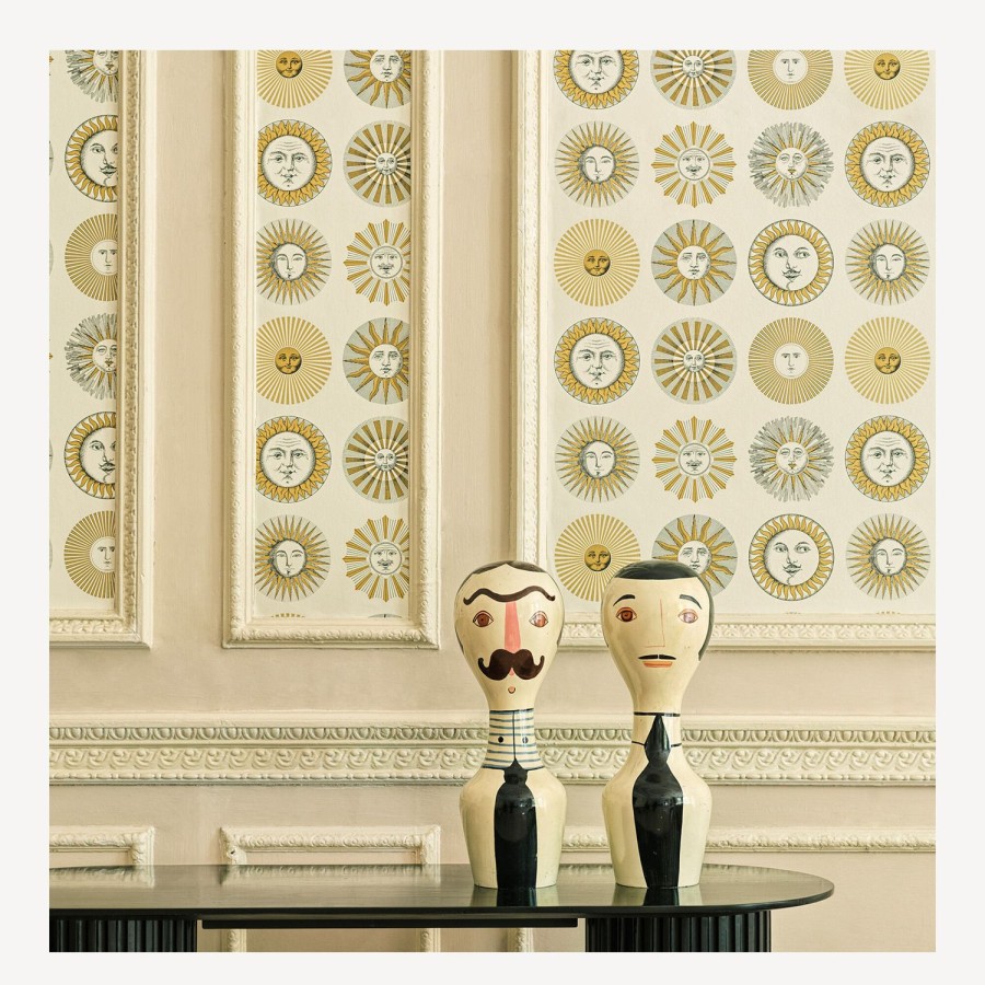 Fornasetti Carta Da Parati Soli Crema E Oro Sfondo