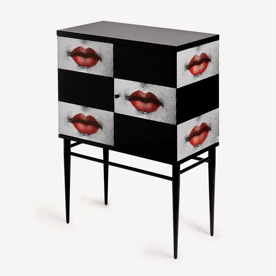 Fornasetti Madia Piccola Rialzata Kiss Bianco/Nero/Rosso Armadietti