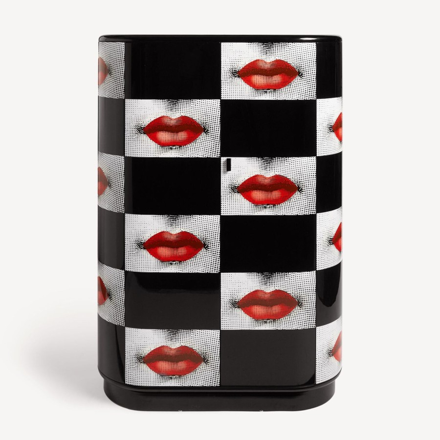 Fornasetti Bacio Del Mobile Curvo Bianco/Nero/Rosso Armadi Curvi